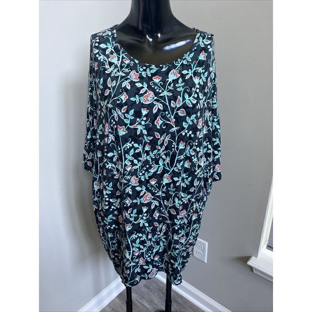 LuLaRoe Irma Floral mint green red white SMALL